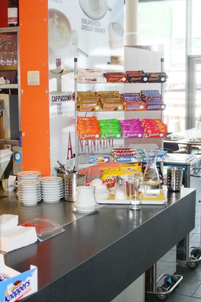 Twix, Balisto, Mars und Snickers...fr den Snack Zwischendurch ist gesorgt. Direkt im Kassabereich